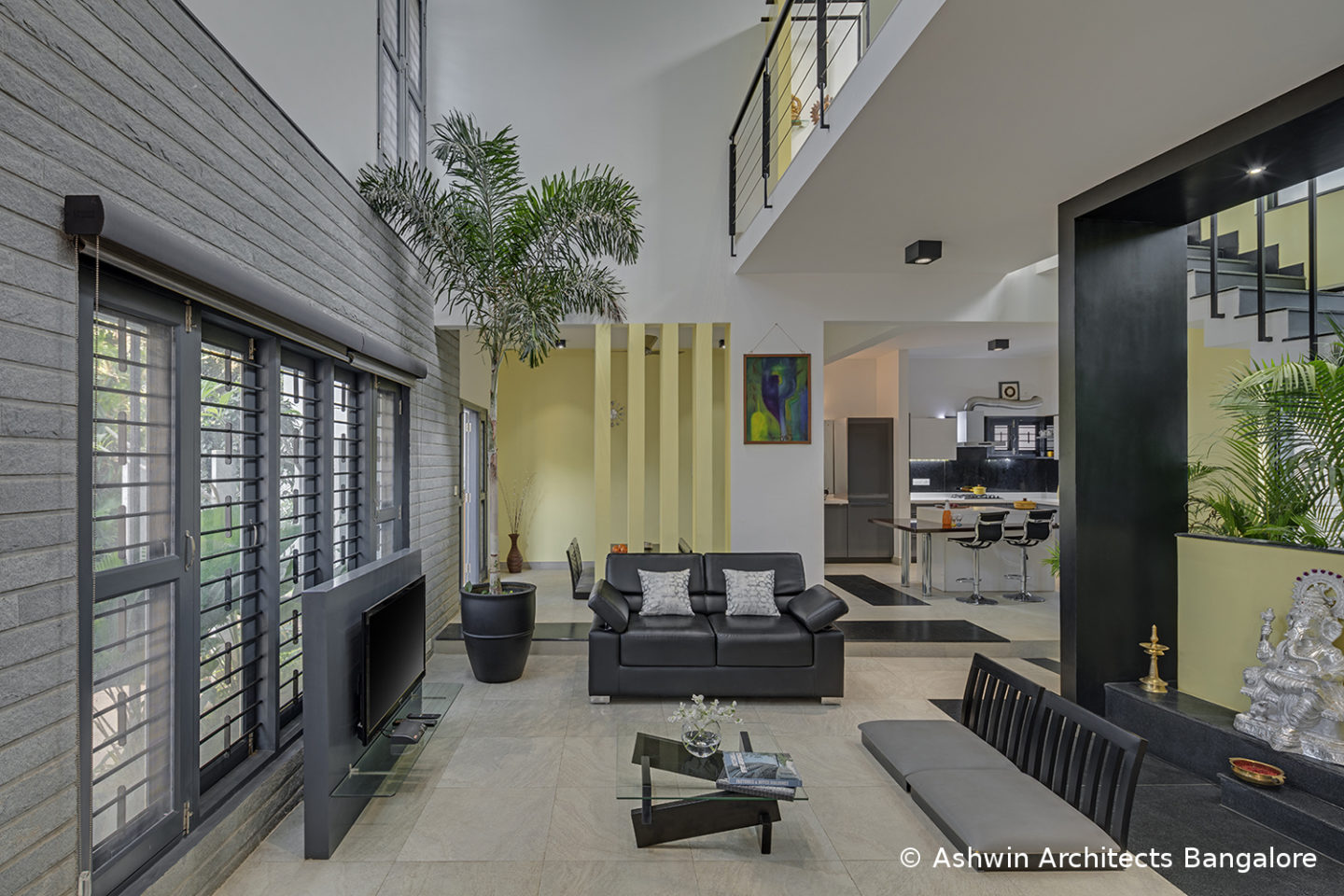 independent-villa-daylight-living-room-design-40x50-site