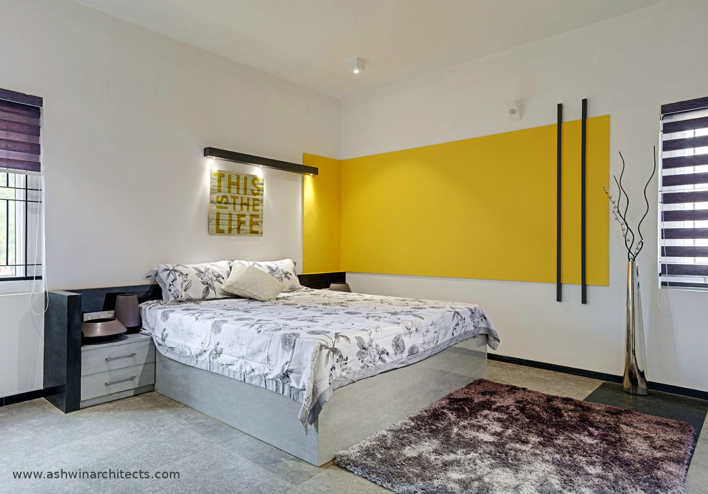slokesh-60x40-plot-residence-bedroom-interior-designs