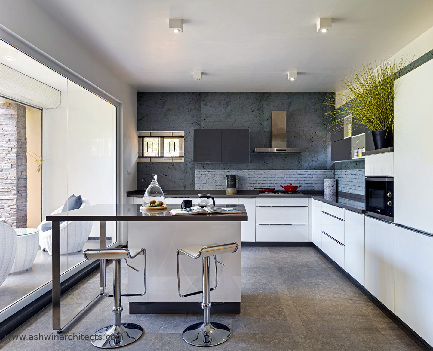 slokesh-60x40-plot-residence-diner-table-interior-designs