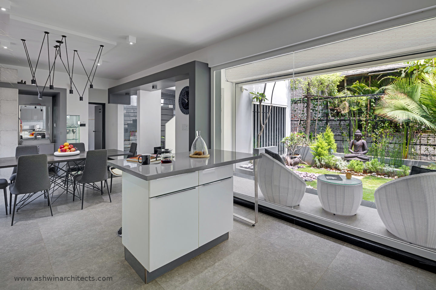 slokesh-60x40-plot-residence-open-floor-kitchen-interior-designs