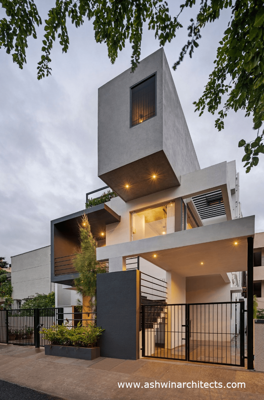 pawans-30-50-house-design-residential-architects-in-bangalore-evening-front-elevation-2