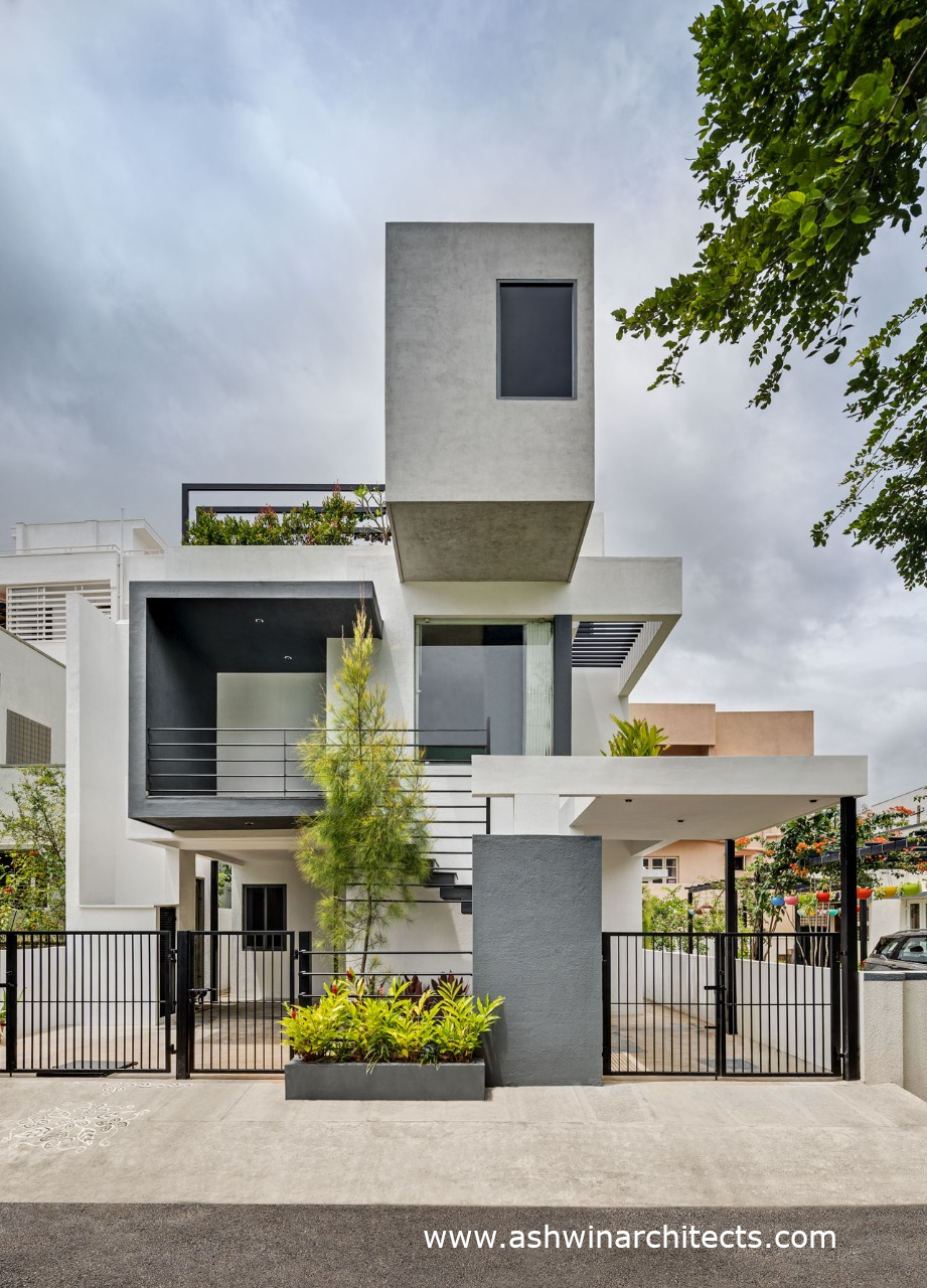 pawans-30-50-house-design-residential-architects-in-bangalore-front-ēlevation-1