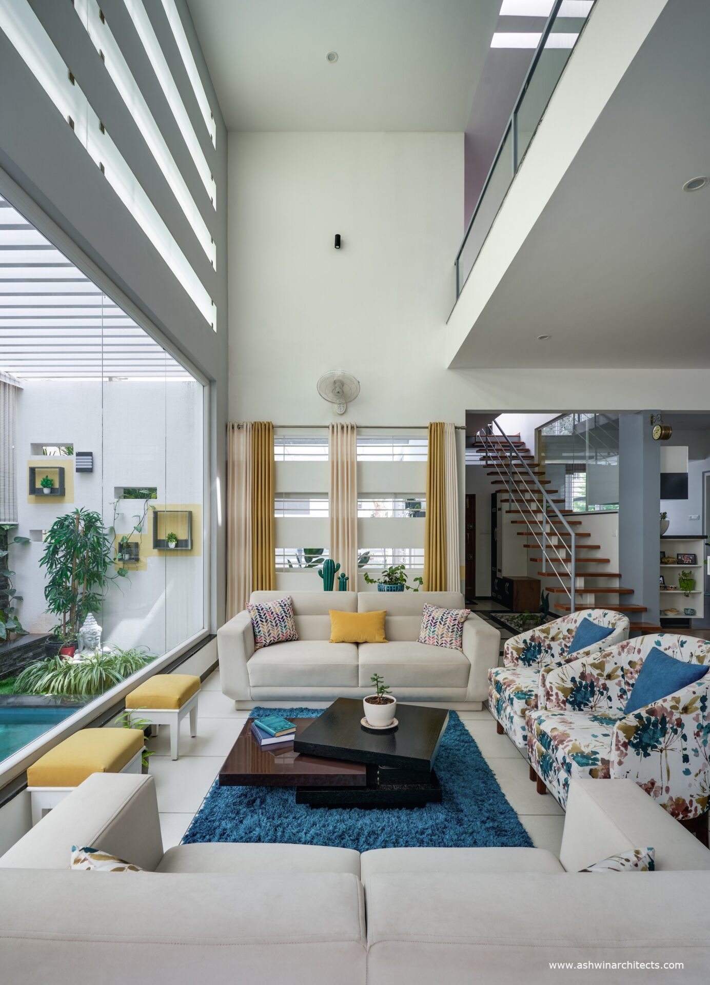 40x60-plot-Living-Room-Interiors-Kailash-Residence-40-x-60-Plot-3BHK-Duplex-Bungalow-3500-sft.-Family-Home-Design