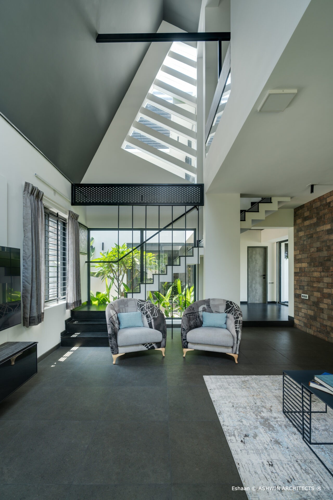 40-60-north-west-bungalow-design-indian-bungalow-house-design-bangalore-living-room