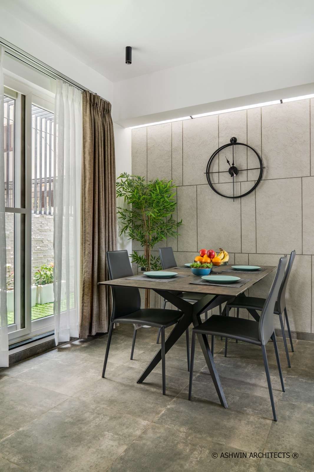 Linga-Bhairavi-30x50-Plot-Dining-Room-Design