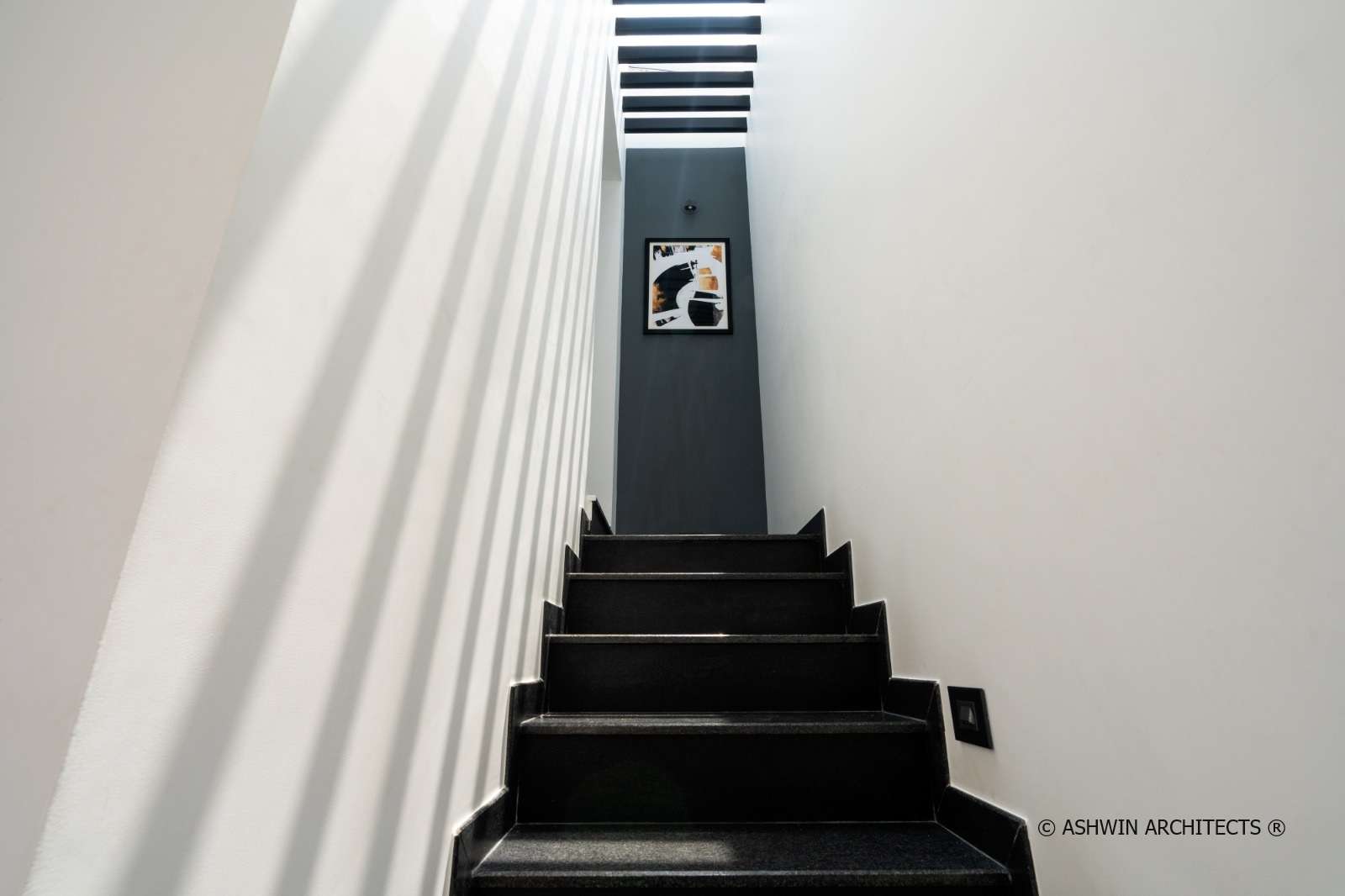 Tridalam-Residential-Architecture-Interior-Staircase-Design