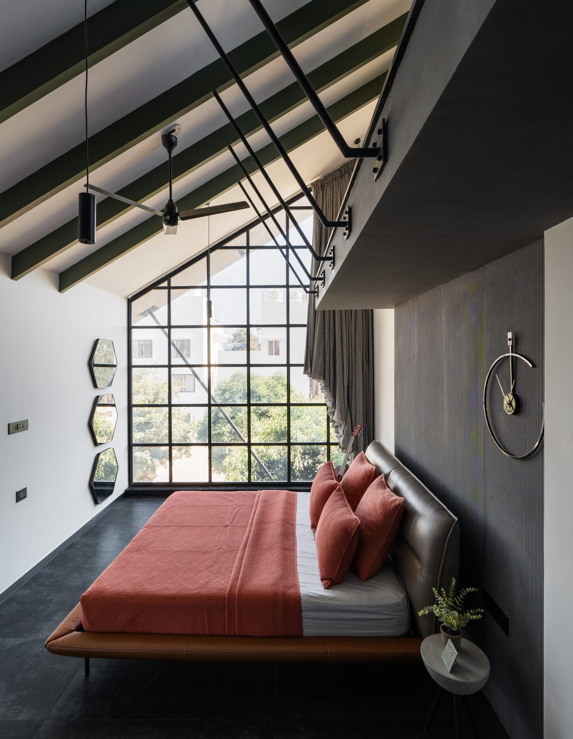 Kodalli's Happy Place - Bedroom Design 4