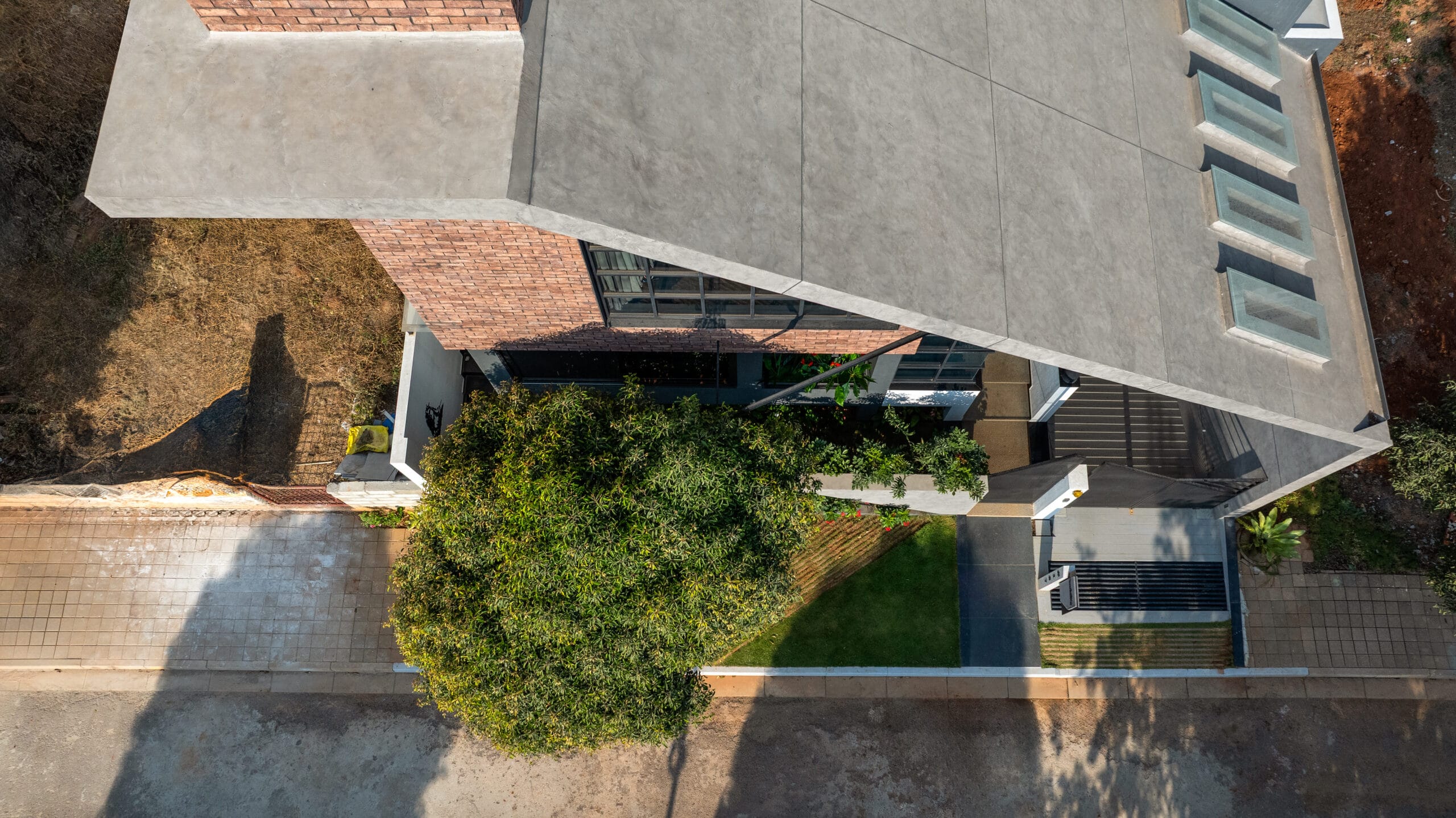 Kodalli's Happy Place - front elevation