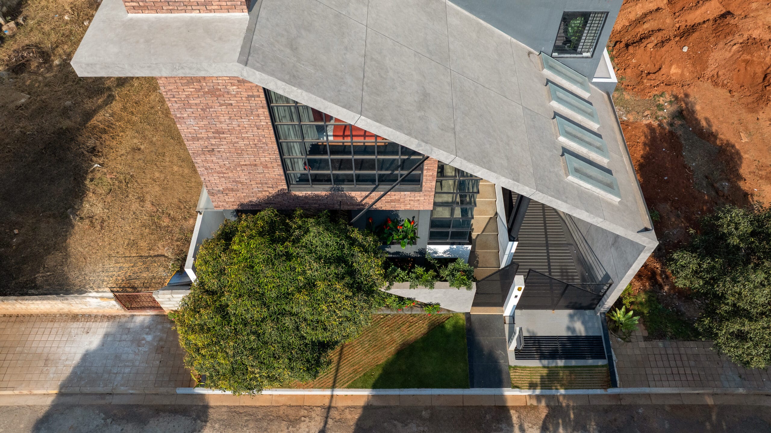 Kodalli's Happy Place - front elevation